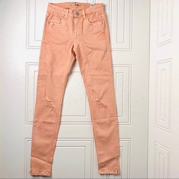 NWT ZARA TRAFALUC DENIM DISTRESSED  PASTE SUMMER SPRING JEANS WOMEN SIZE 2 - Picture 2 of 8